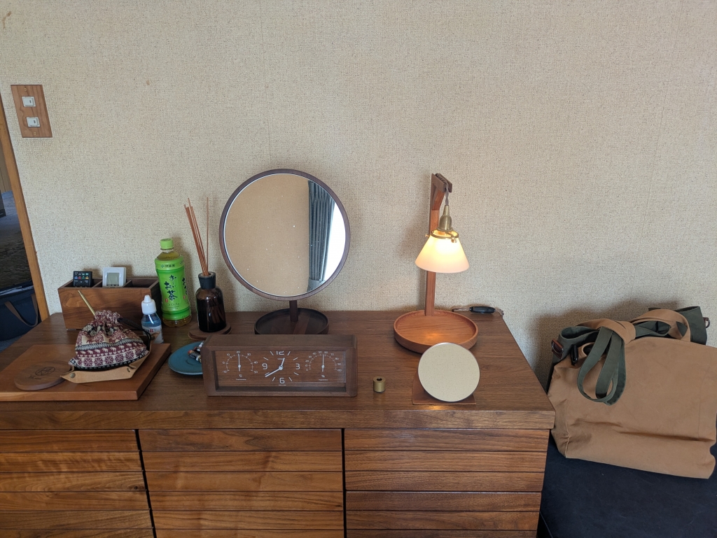 PXL_20251114_034009010