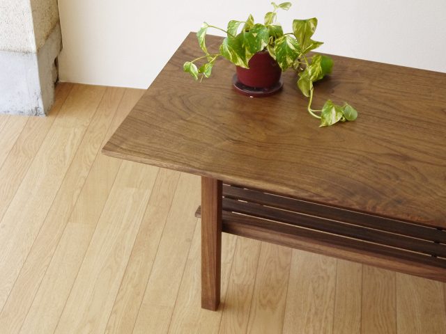 Robust Living Table