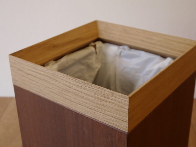 Collabo Trash Box