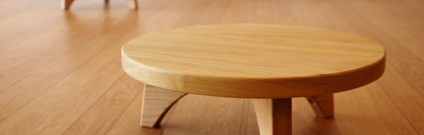 PLUM Low Stool